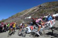/album/fotogaleria/sestriere-climb-giro-d-italia-2011-alberto-contador-pink-jersey-2-jpg/